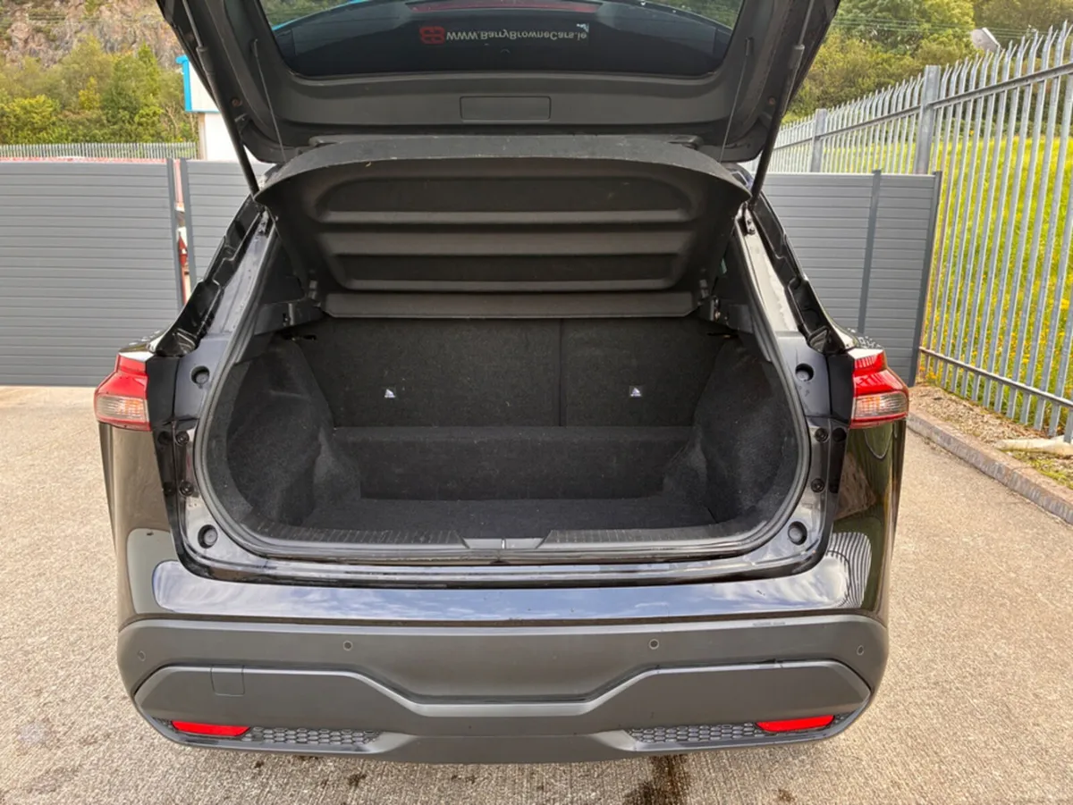 Nissan Qashqai ACENTA PREMIUM DIG-T - Image 6