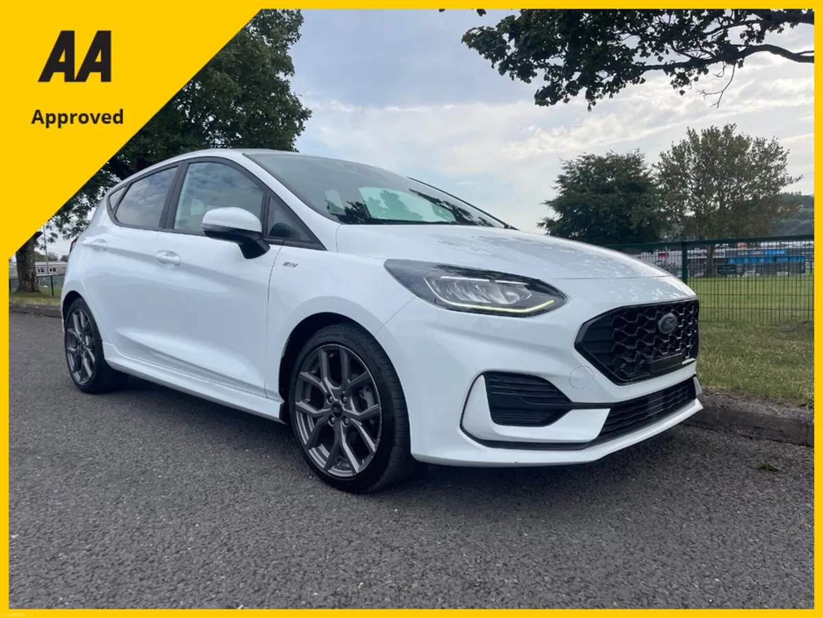 Ford Fiesta ST-LINE EDITION T - Image 2