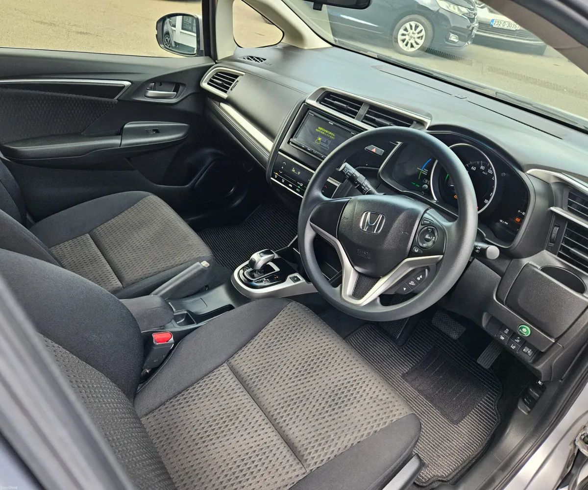 Honda Fit 2019 Petrol Automatic 28Kmiles - Image 3