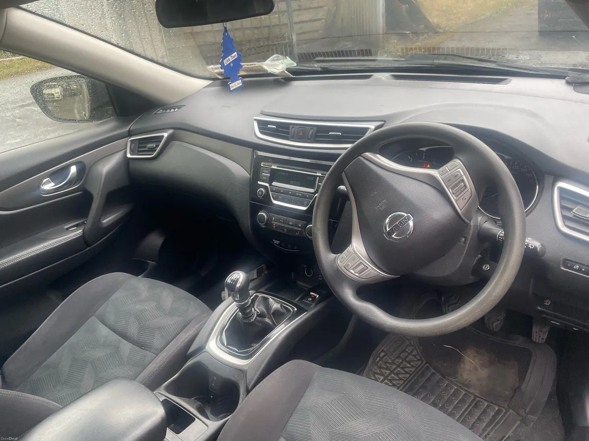 Nissan x trail bargain one owner - Image 5