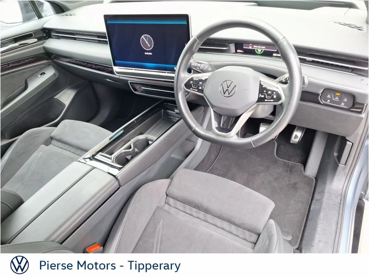 Volkswagen ID.7 TOURER PRO PLUS - Image 2