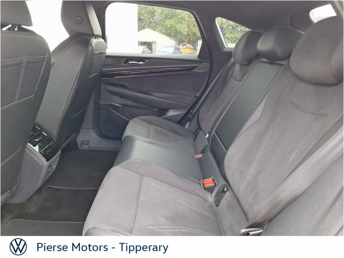 Volkswagen ID.7 TOURER PRO PLUS - Image 6