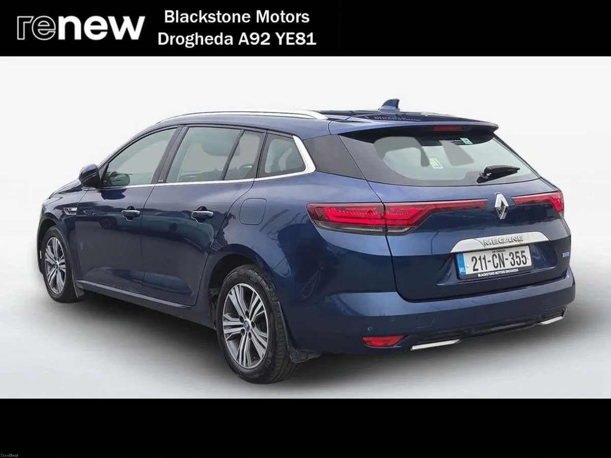 Renault Megane E-TECH PHEV 160 Auto Iconic ST - Image 3