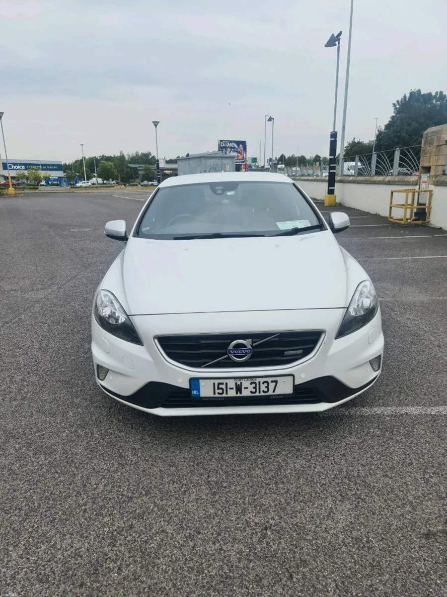 VOLVO V40 2015 R DESIGN - Image 1