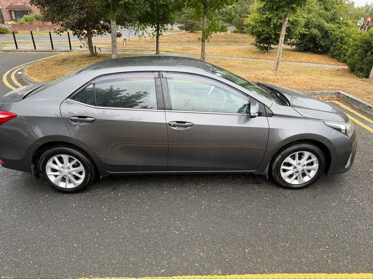 Toyota Corolla 2014 - Image 5