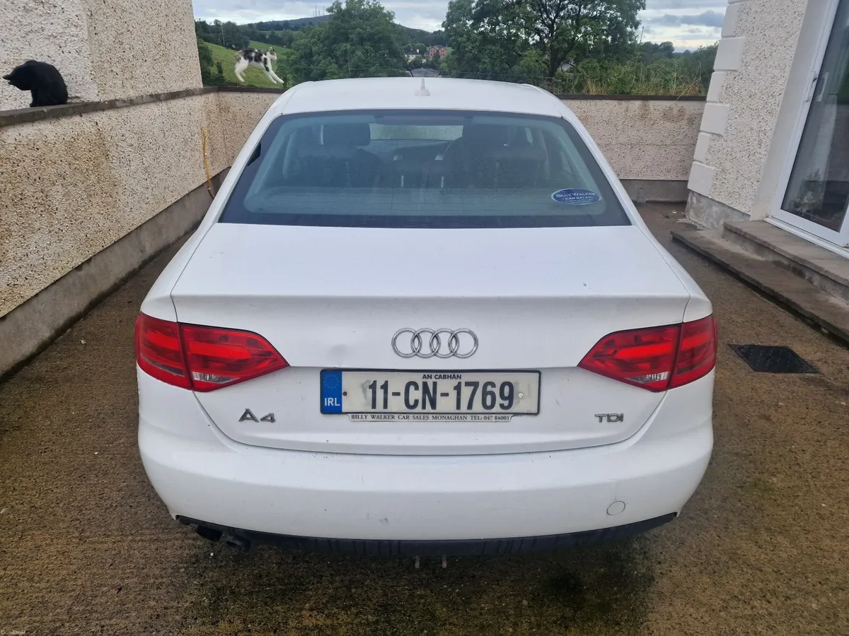 Audi A4 2011 - Image 6