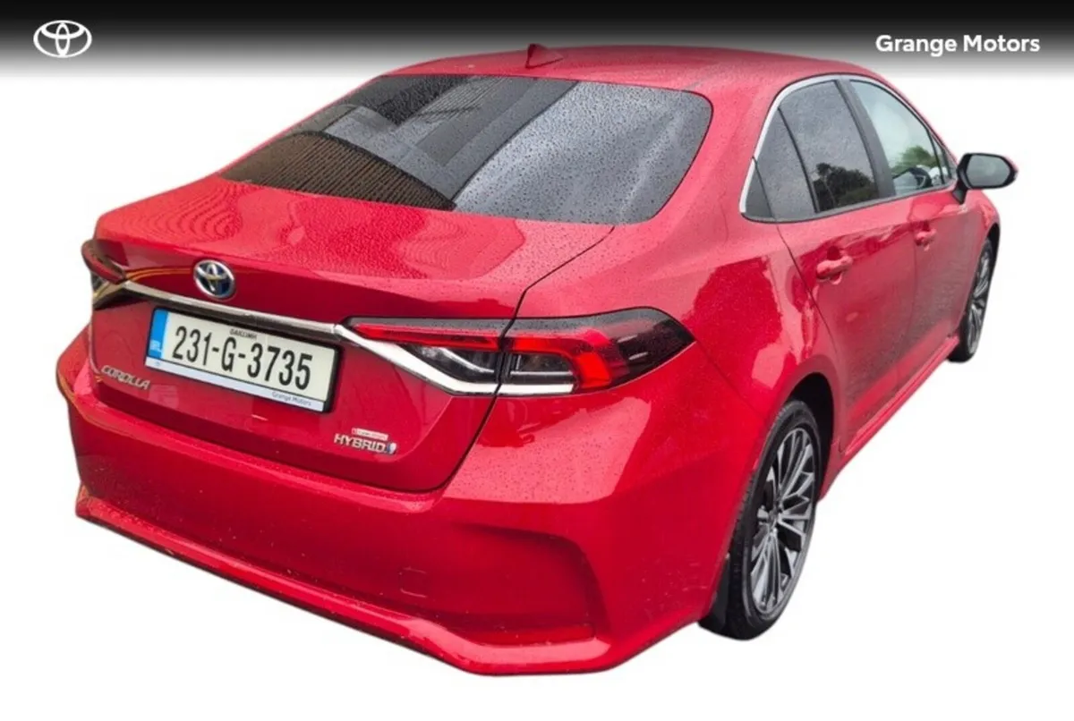 Toyota Corolla 1.8 HYBRID LUNA SPORT SAL - Image 2