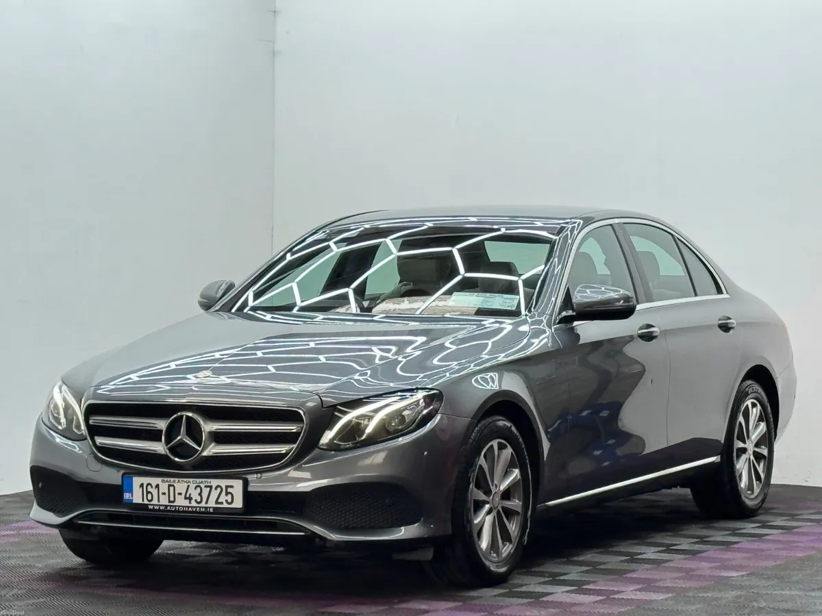 2016 Mercedes-Benz E220D Avantgarde, Auto - Image 3