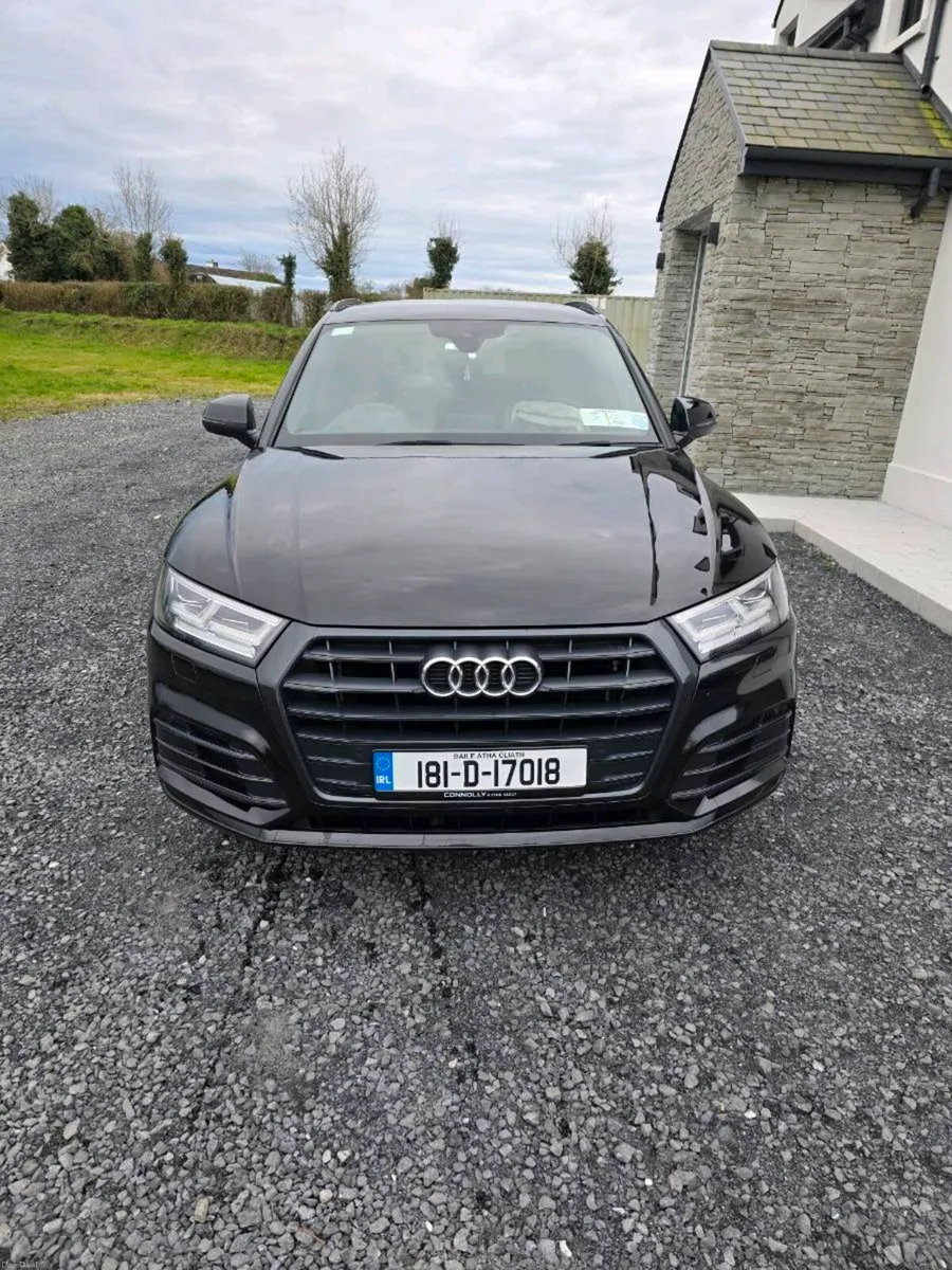 Audi Q5 2.0TDI Black Edition S-Line - Image 2