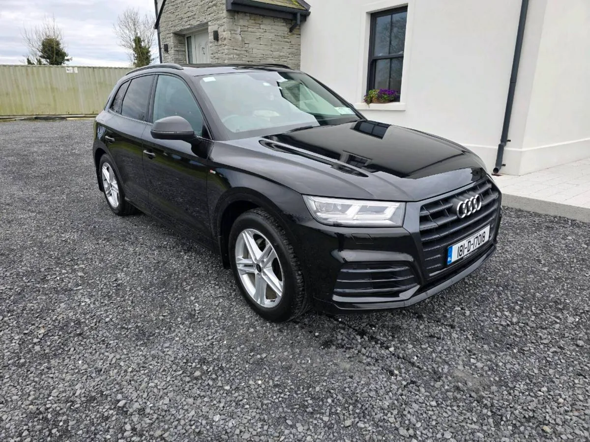 Audi Q5 2.0TDI Black Edition S-Line - Image 1