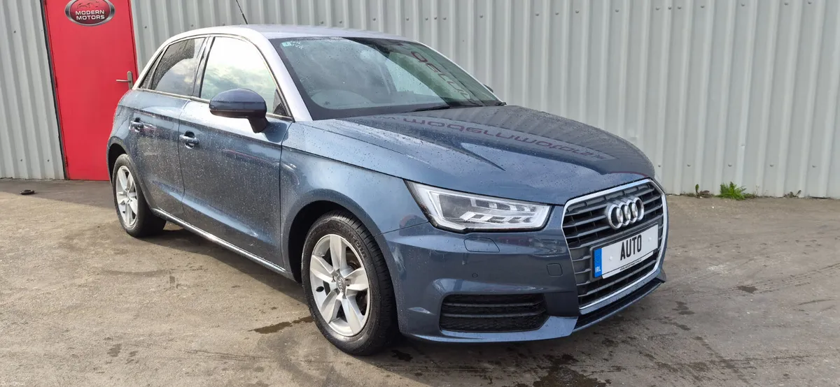 Audi A1 automatic s-tronic 1.0 petrol 5dr low kms - Image 3