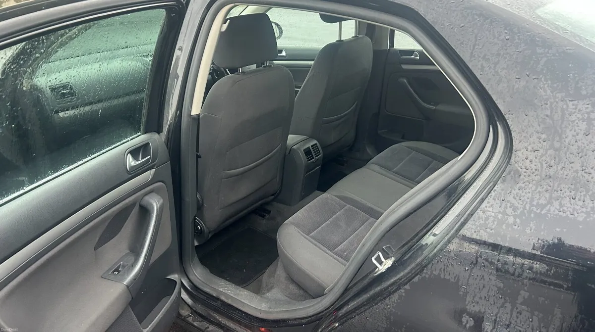 Volkswagen Jetta 2006, Nice Condition, Solid Car - Image 6