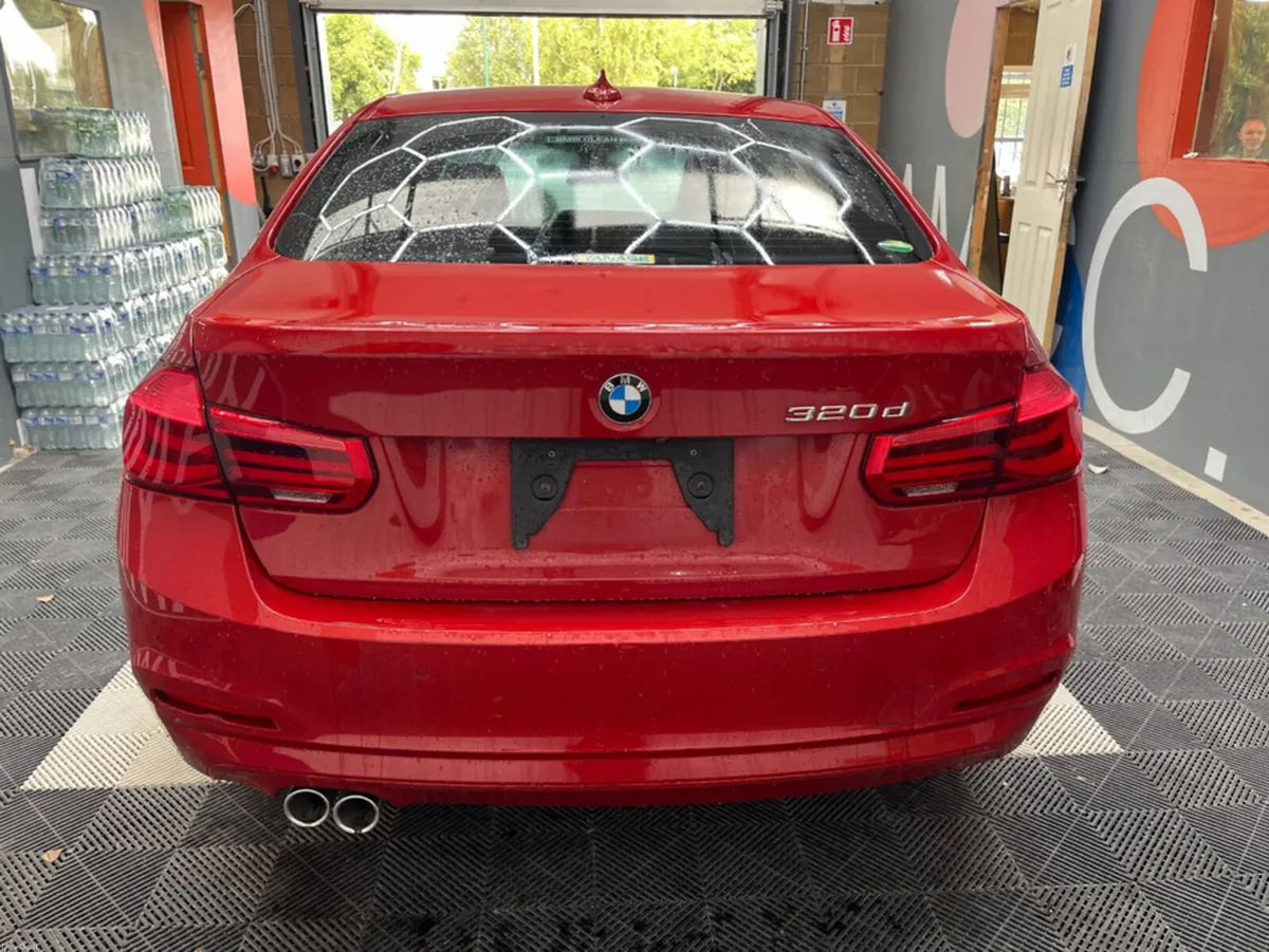 BMW 3-Series 2018 BMW 3 320D 4D 2.0 AUTOMATIC / CR - Image 4