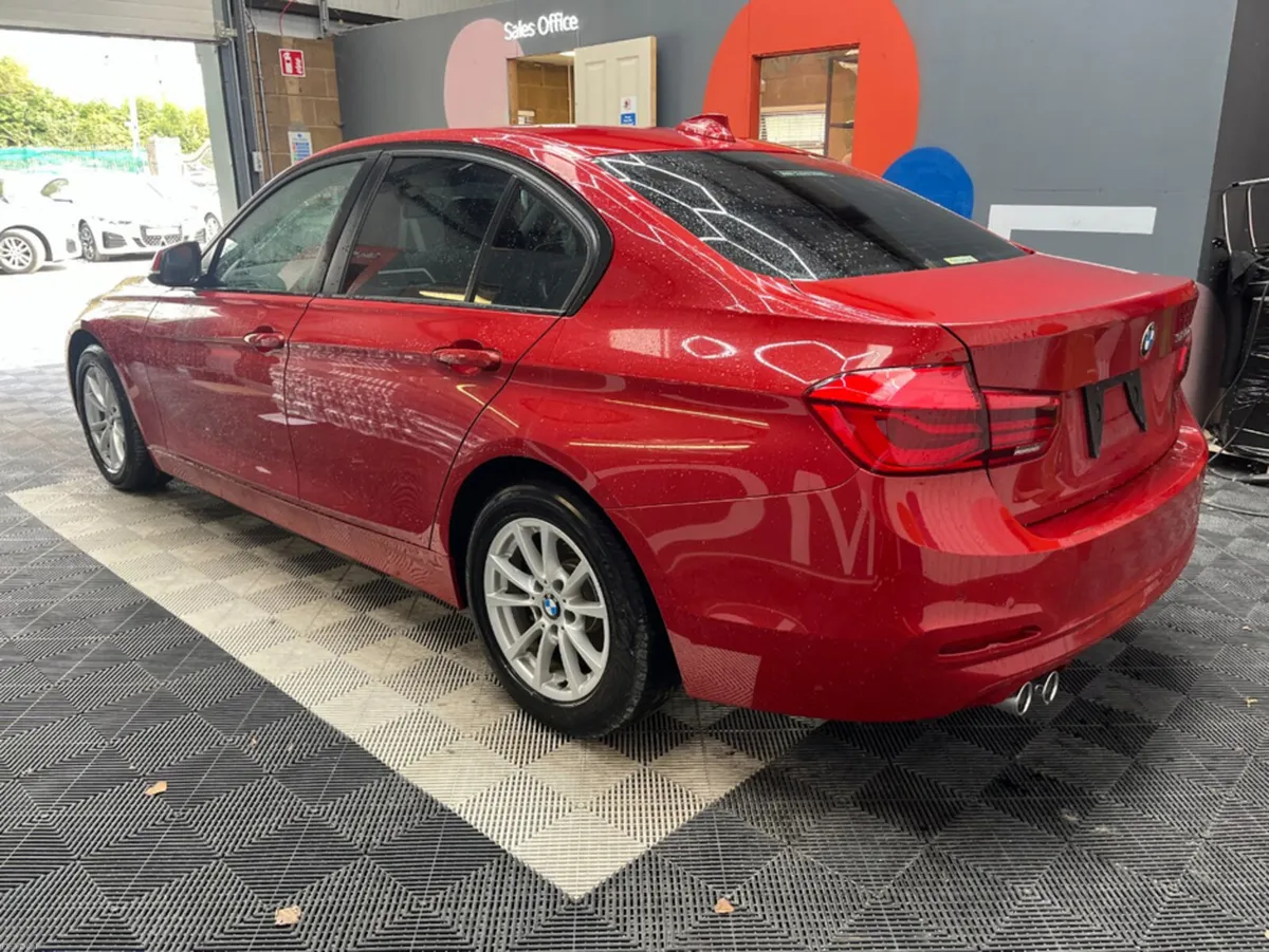 BMW 3-Series 2018 BMW 3 320D 4D 2.0 AUTOMATIC / CR - Image 5