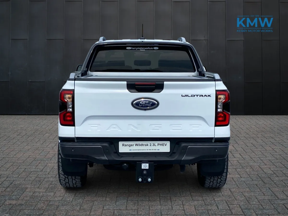 Ford Ranger 2.3 Wildrak PHEV..Black Edition - Image 5