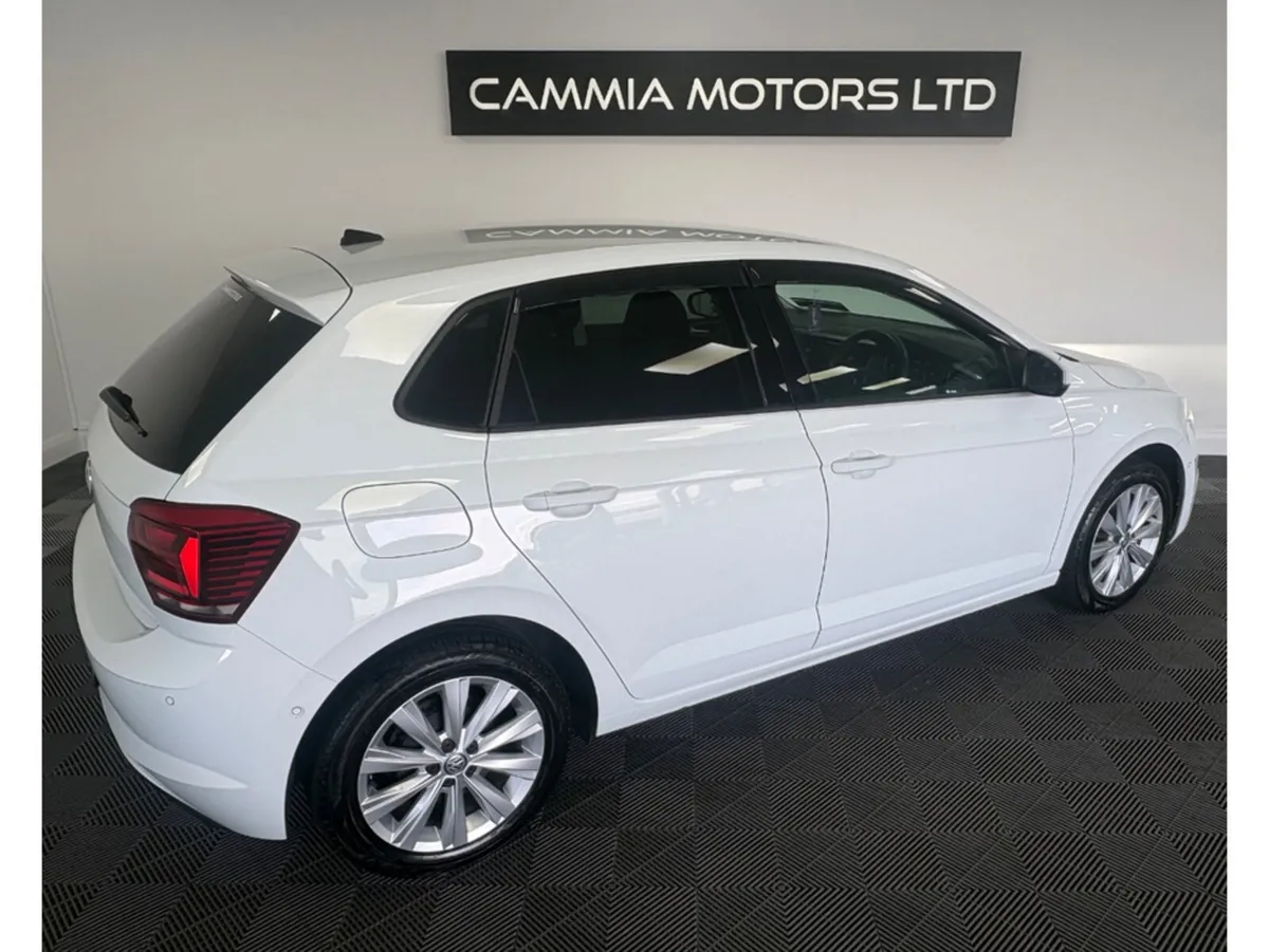 Volkswagen Polo 2019 VOLKSWAGEN POLO HIGHLINE*BLUE - Image 2