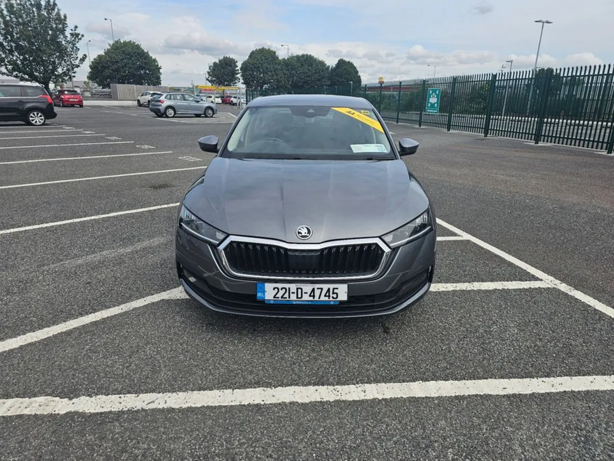 Skoda Octavia 1.0 TSI, AMBITION MODEL, LOW MILEAGE - Image 5