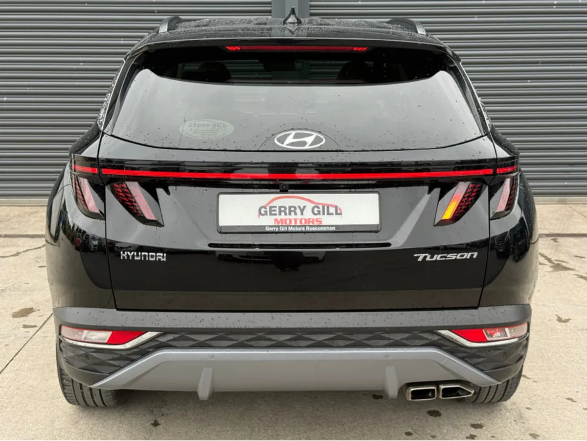 Hyundai Tucson EXECUTIVE PLUS 5DR - Image 5