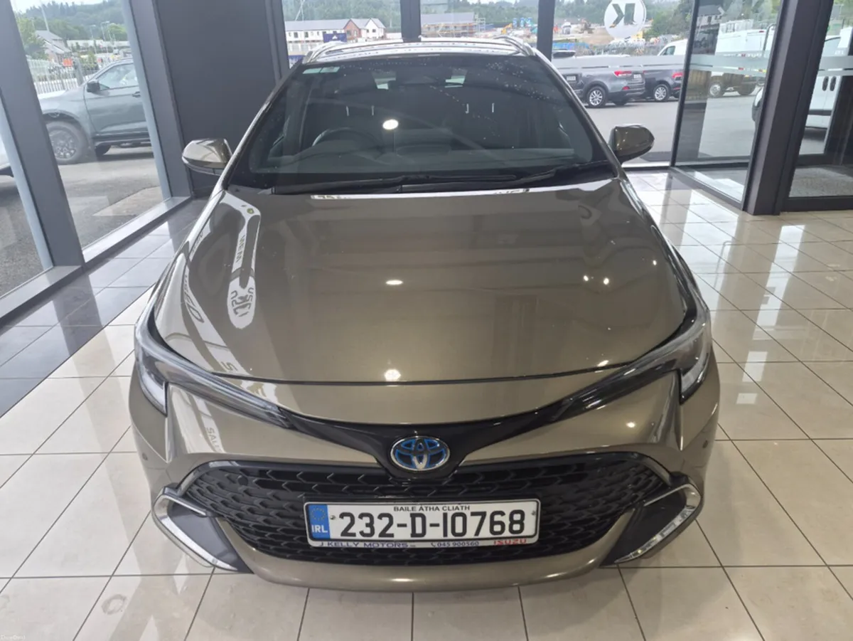 Toyota Corolla HYBRID SOL TS 4DR AUTO - Image 6
