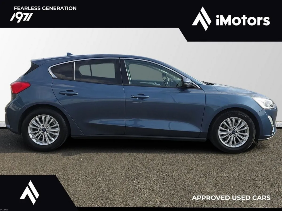 Ford Focus TITANIUM - Image 6
