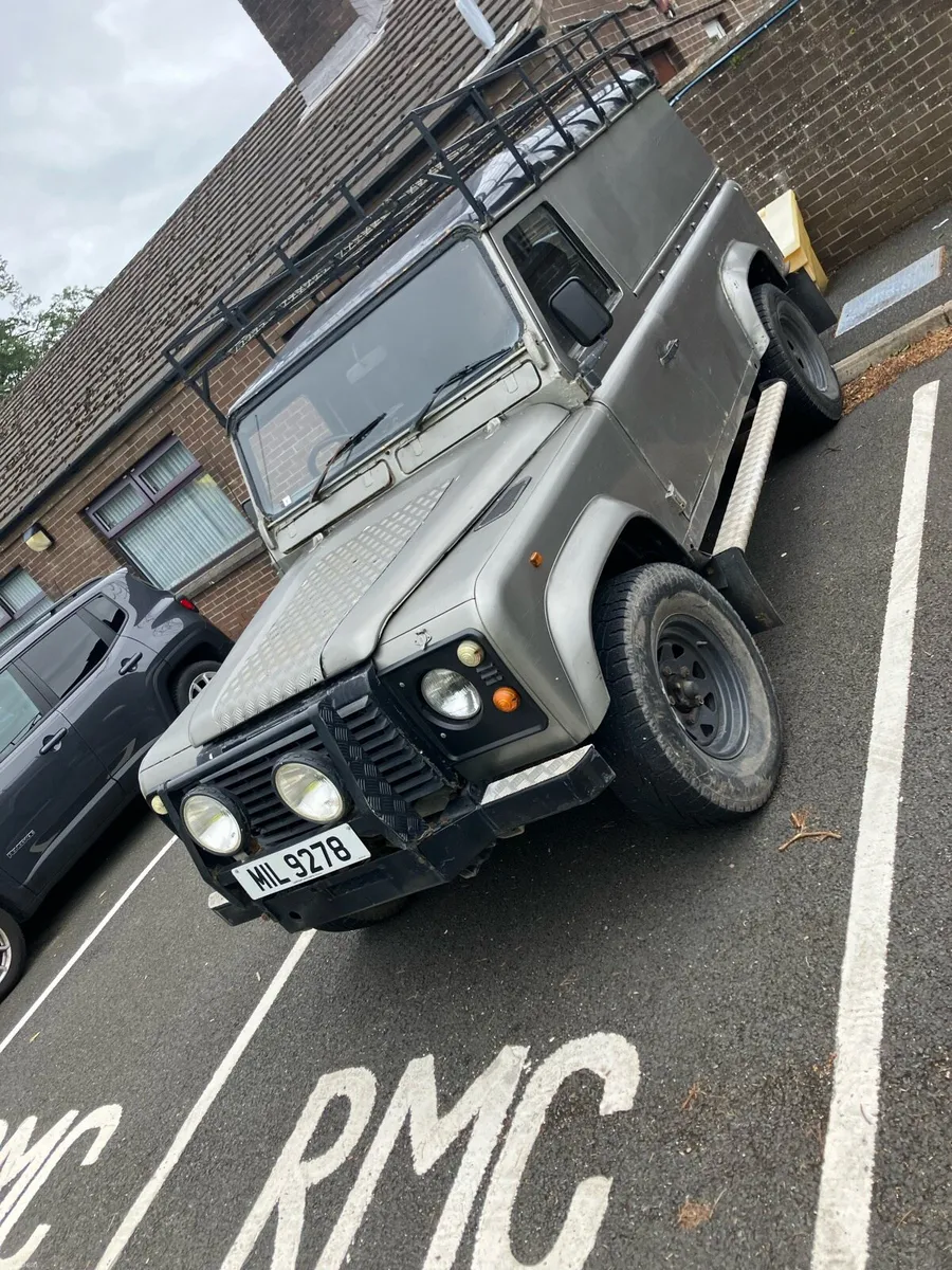 Land Rover Defender 110 TDI Van - Image 2