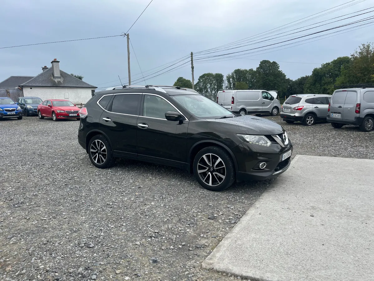 2016 Nissan X-Trail 4x4  7 seater - Image 4