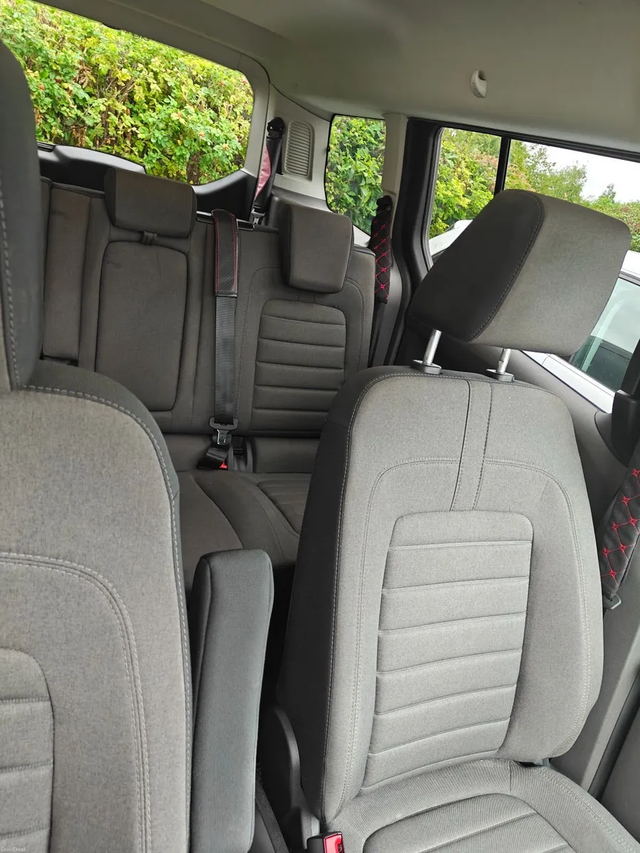 Ford Tourneo Connect 2022 - Image 4