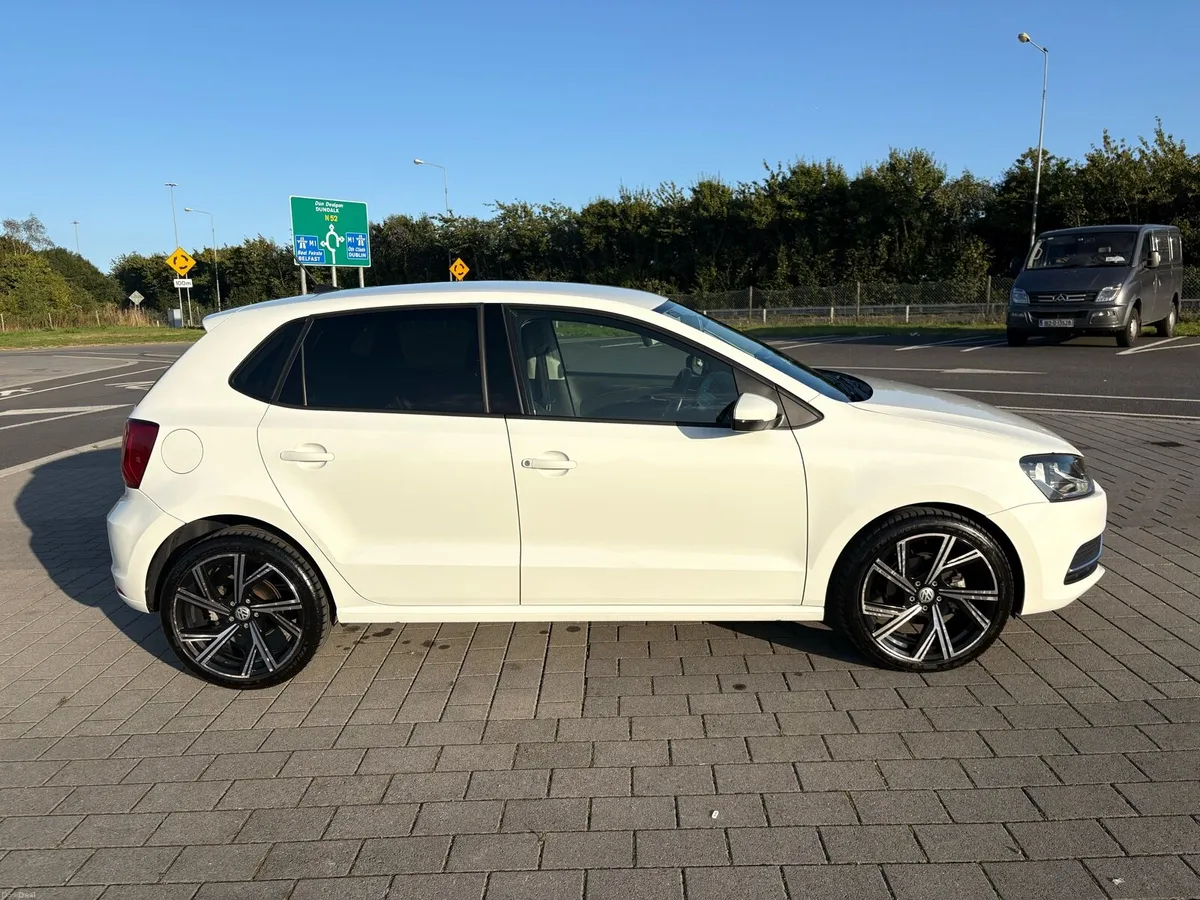Volkswagen Polo 2015 1.2 Petrol Automatic White - Image 2