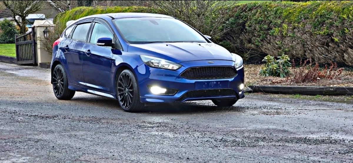 Ford Focus St Line 2016 - Image 4