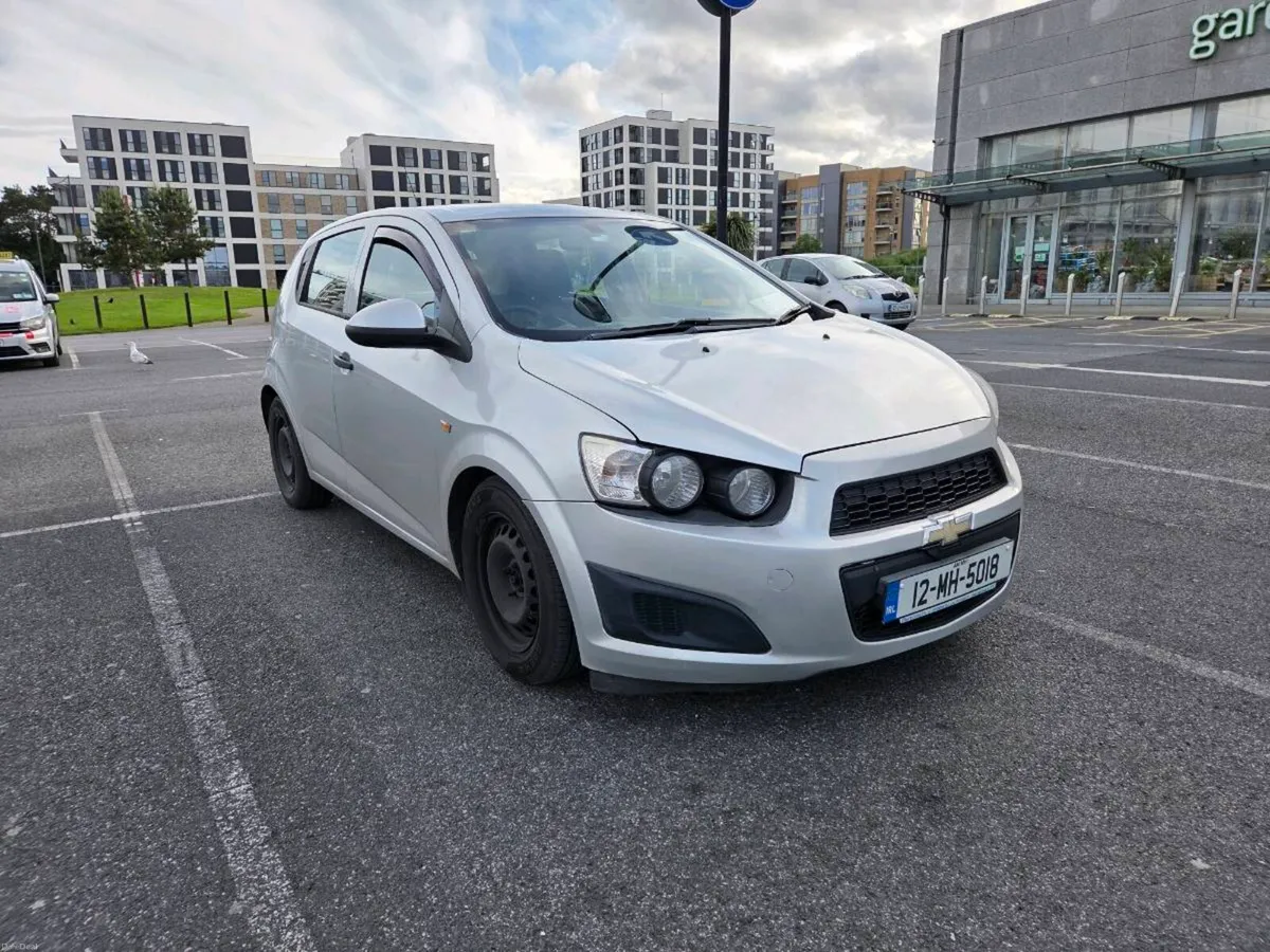 Car - Image 1