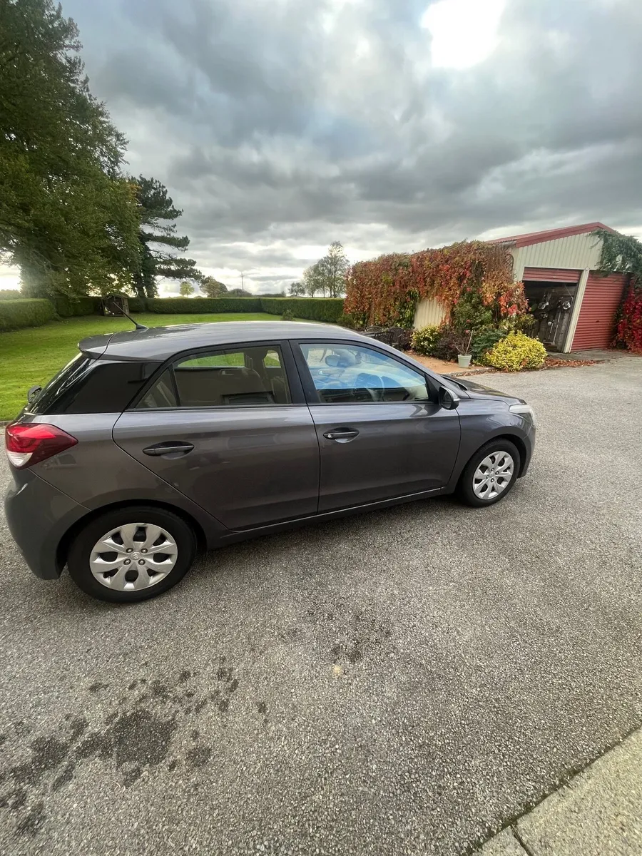 Hyundai i20 2015 - Image 3