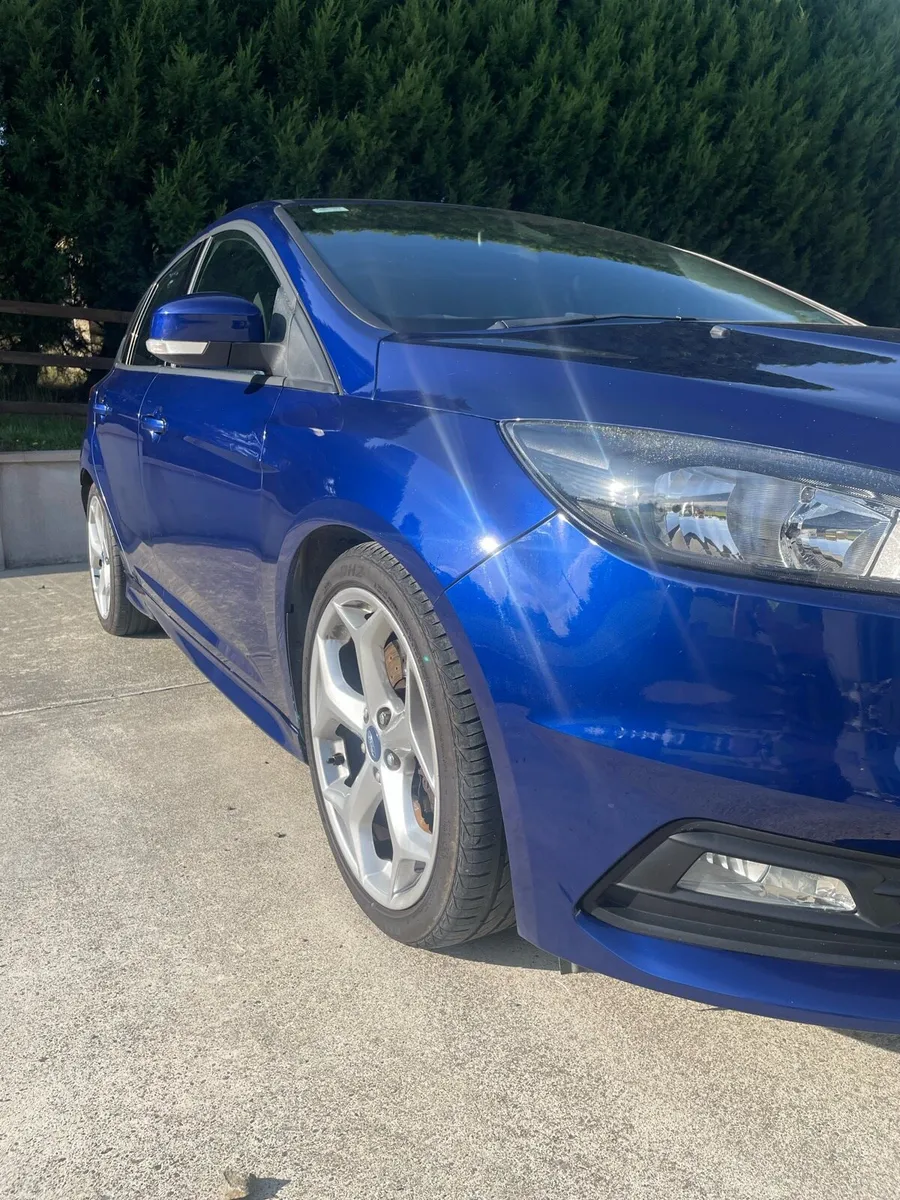Ford Focus ST 2015 - Image 3