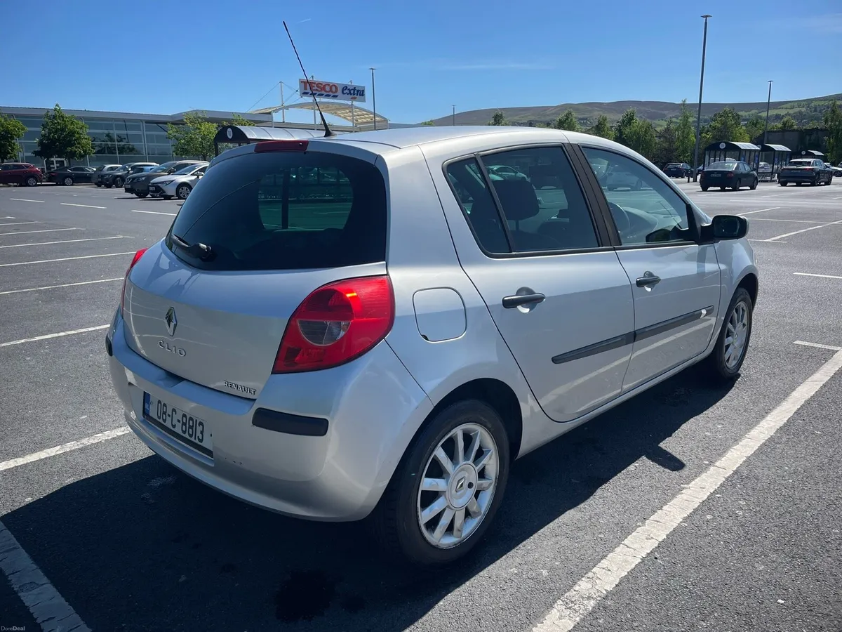 Renault Clio 1.2 patrol Monaco Edition 2008 - Image 2