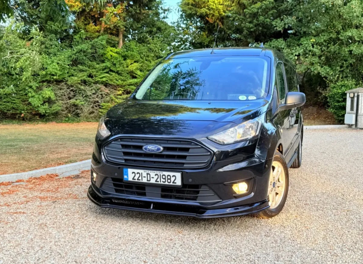2022 Ford Transit Connect LWB Stunning Condition - Image 1