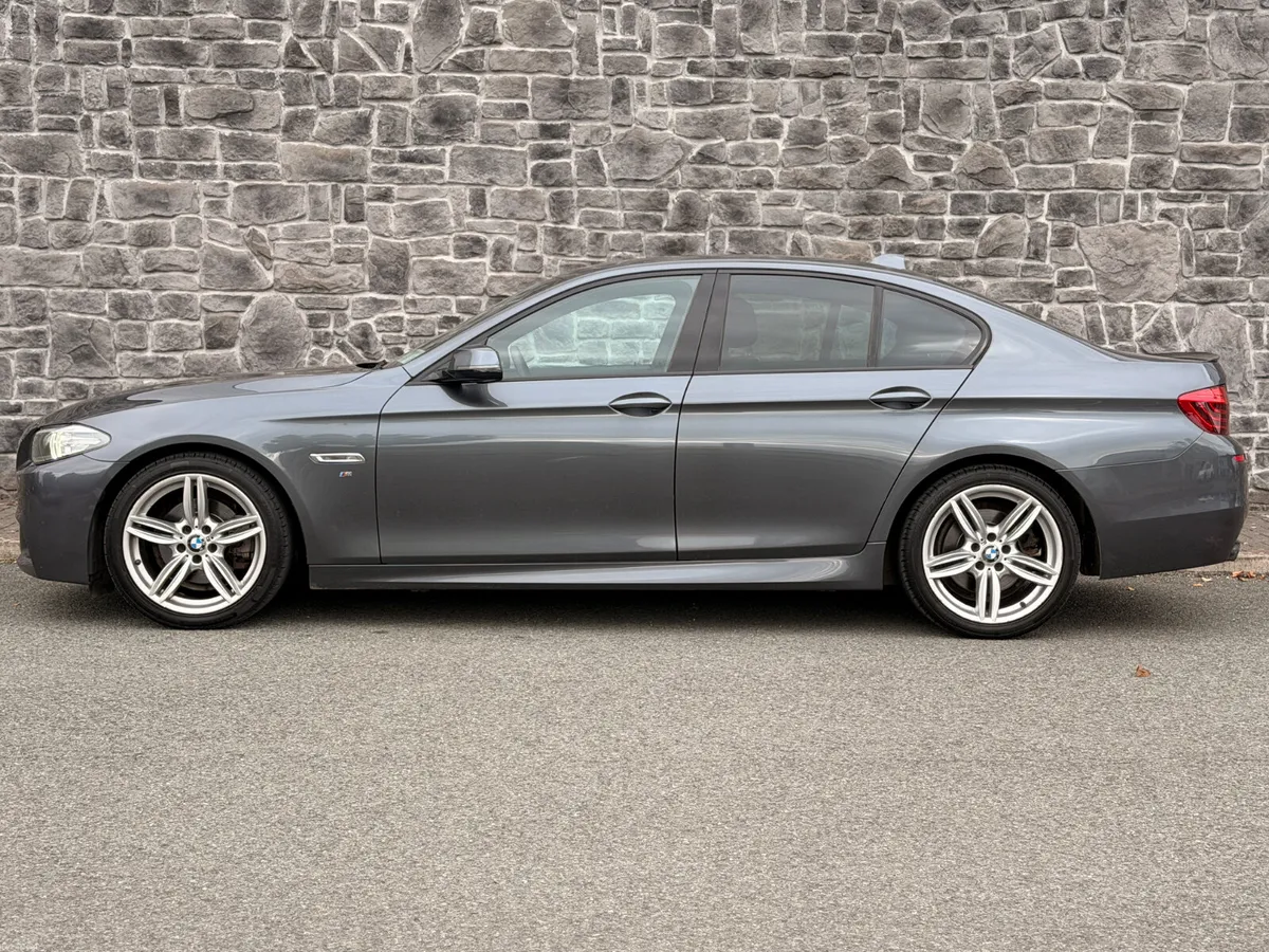 🚗2016 BMW 520D M-SPORT AUTOMATIC🚗NEW NCT+SERVICE - Image 4