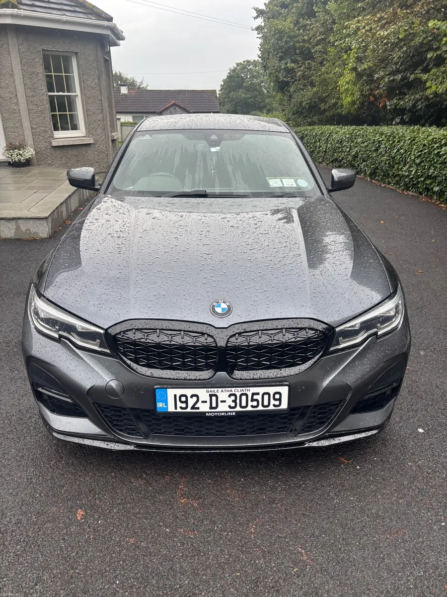 BMW 330e M-Sport - Image 4