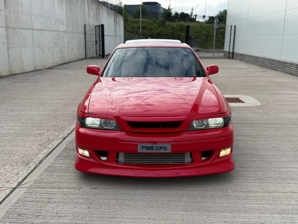 1996 Toyota Chaser Tourer V Sunroof model - Image 3