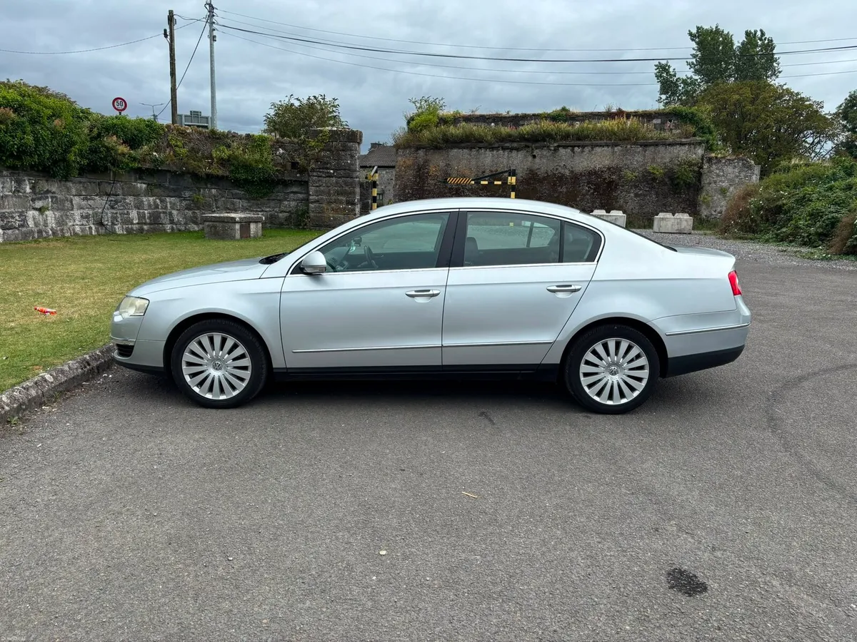Car - Image 2