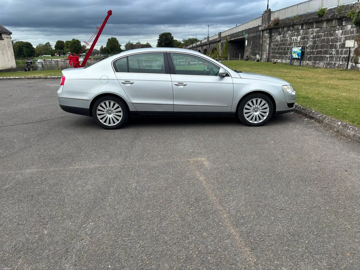 Car - Image 4