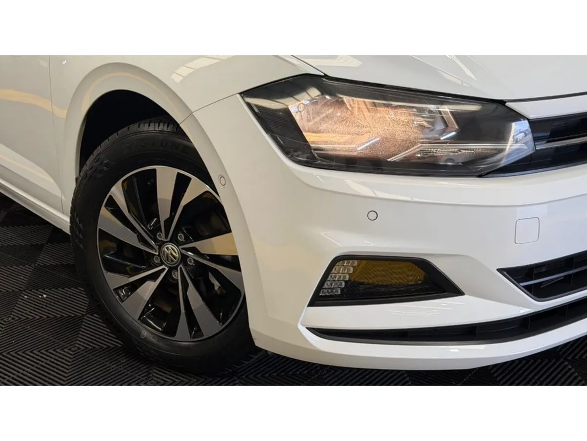 Volkswagen Polo TSI COMFORT LINE - Image 2