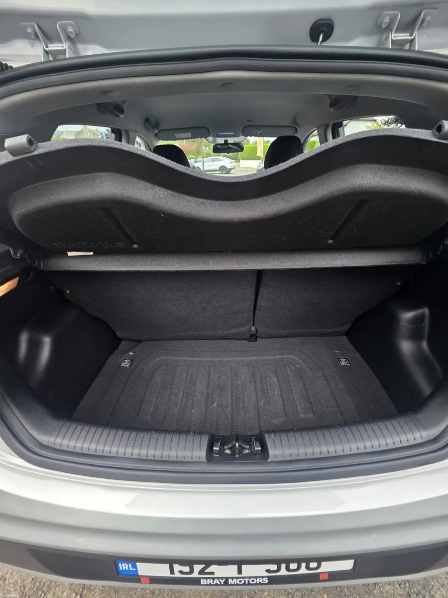 2019 HYUNDAI I10 DELUXE 1.0 LOW KMS - Image 6