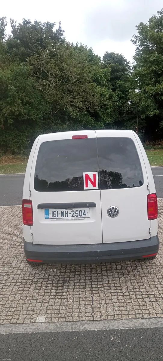 Volkswagen Caddy 2016 - Image 3