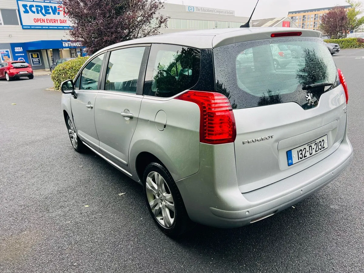 2013 Peugeot 5008 1.6 Hdi Automatic 7 seater - Image 5