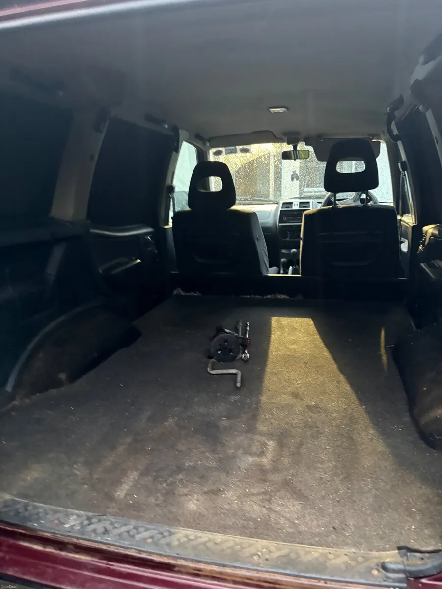 Nissan Terrano 2004 - Image 3