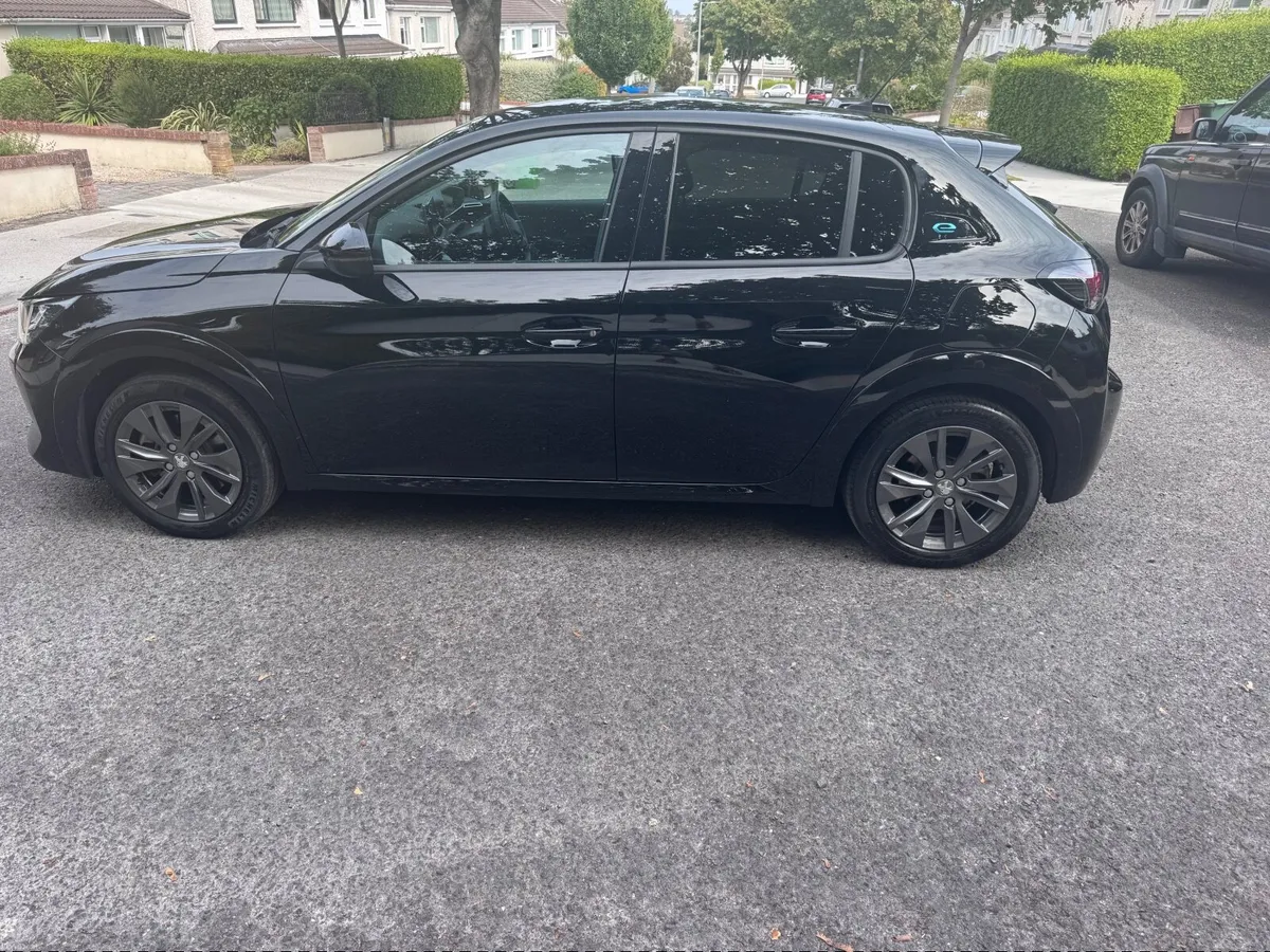 Peugeot e208 2023 - Image 1