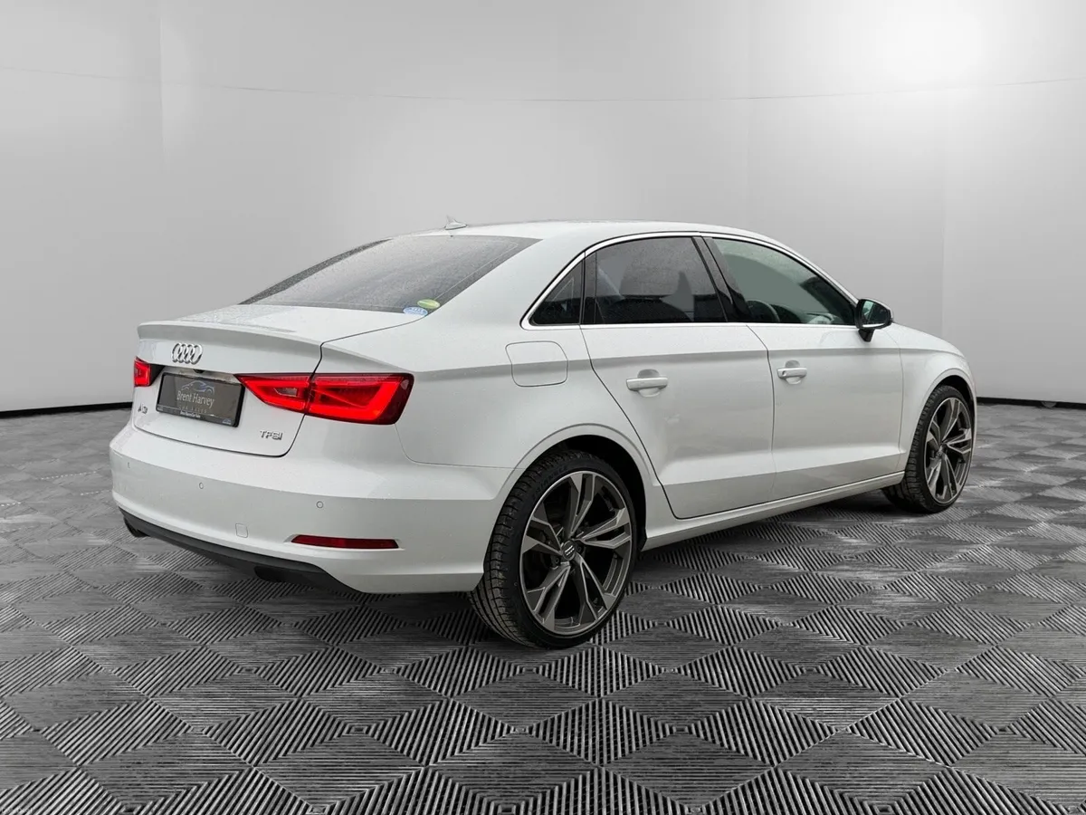 AUDI A3 SALOON S-TRONIC -LOW KM - Image 5