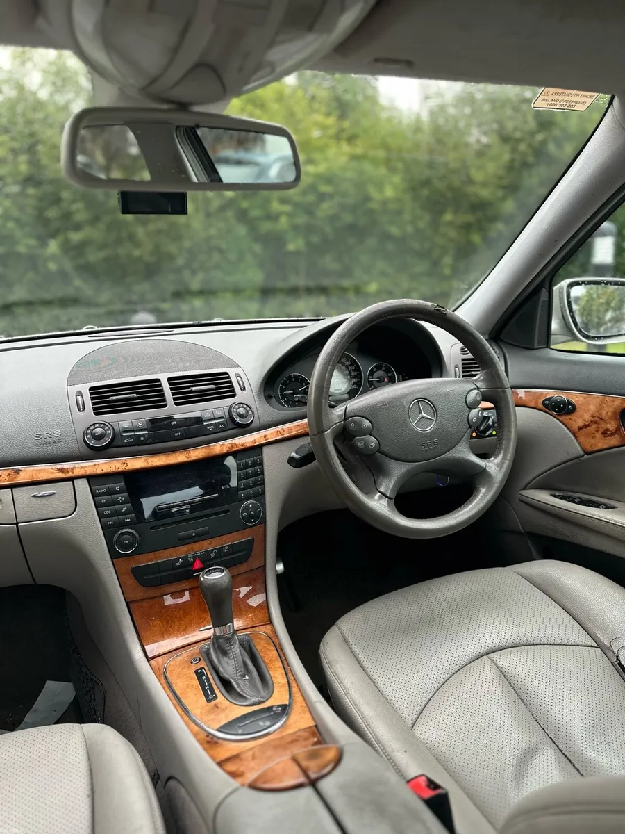 Mercedes E-class - Image 6