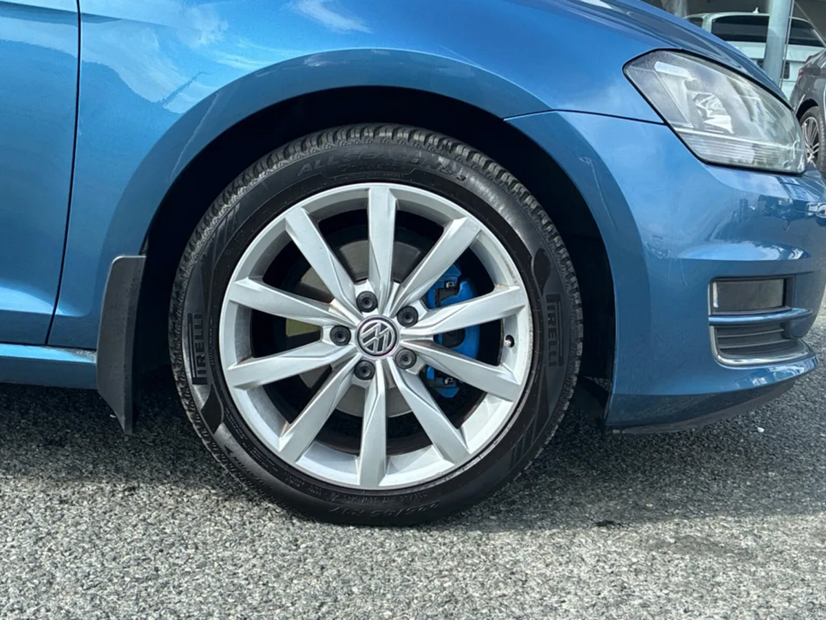 Volkswagen Golf DBA-AUCHP 5DR AUTO - Image 5