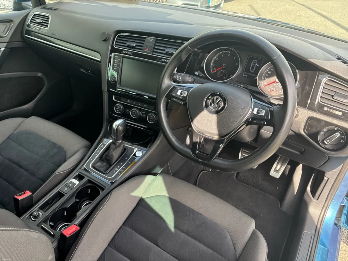 Volkswagen Golf DBA-AUCHP 5DR AUTO - Image 6