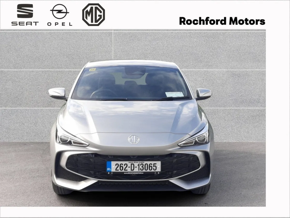 MG MG3 Essence Hybrid+ Auto  ***PRE REG SALE*** - Image 2
